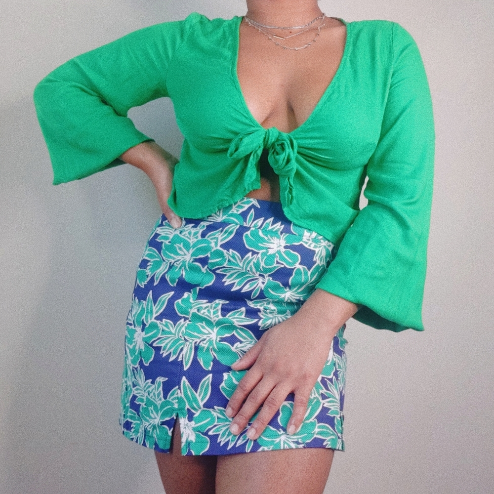 Green tie front top